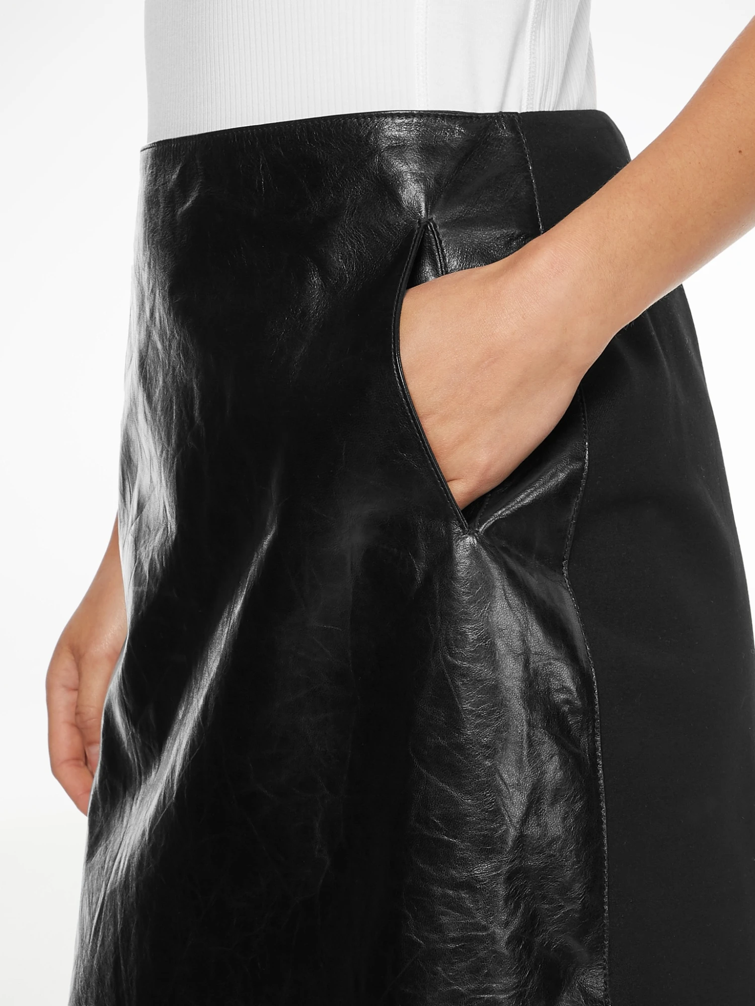 Calvin Klein Lederrock 10661811 – Bild 4