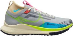 Nike Damen Laufschuhe W REACT PEGASUS TRAIL 4 GTX 10683549