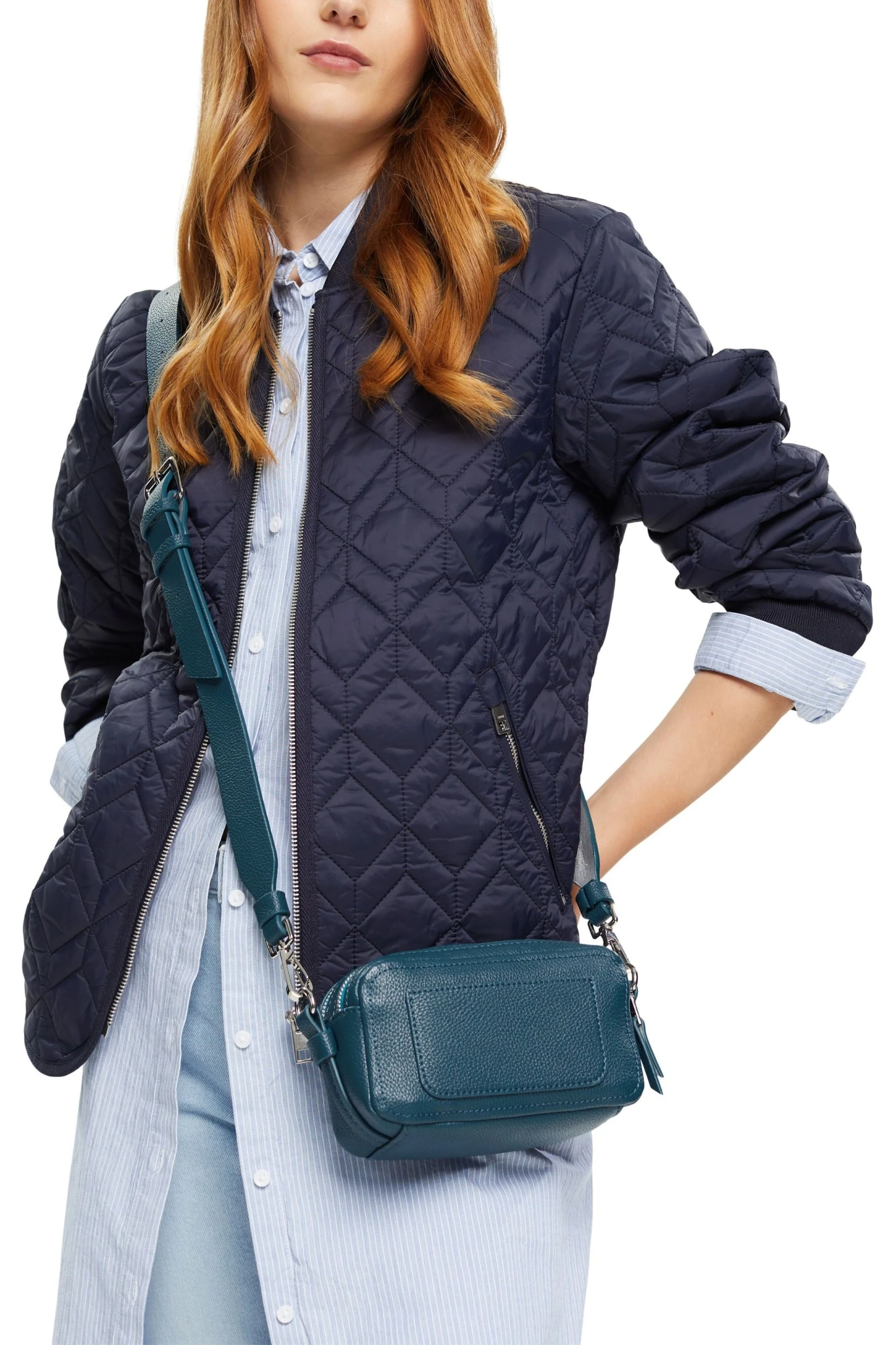 Esprit Casual Kleine Schultertasche In Leder-Optik 10711680 – Bild 2